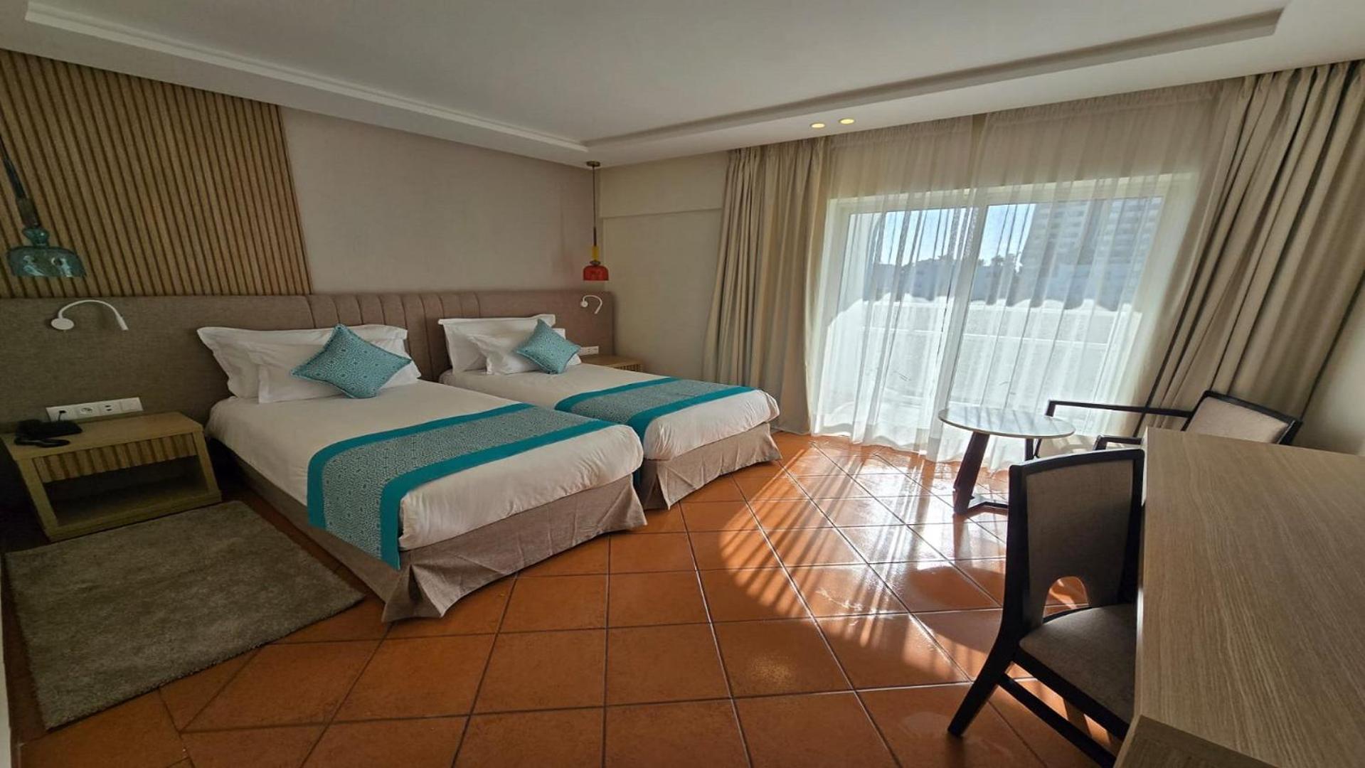 Kenzi Europa Hotel Agadir Exterior foto A room at the hotel