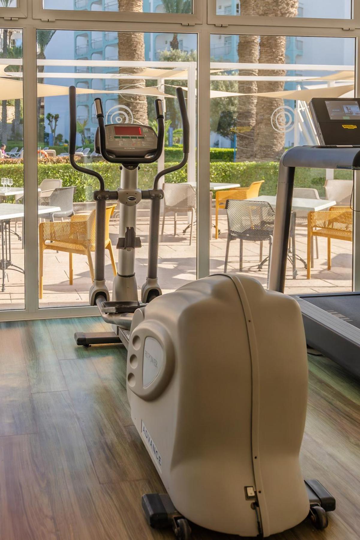 Kenzi Europa Hotel Agadir Exterior foto An elliptical trainer