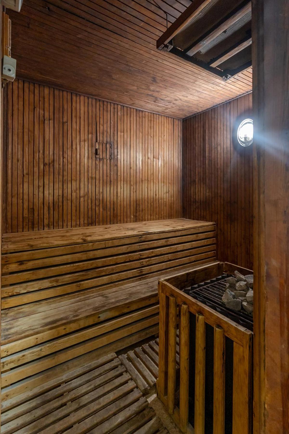 Kenzi Europa Hotel Agadir Exterior foto A Finnish sauna