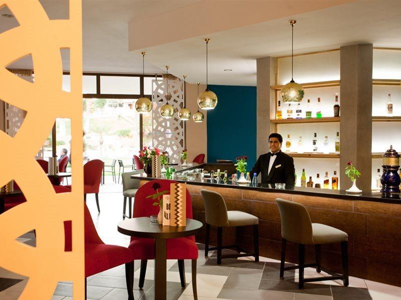 Kenzi Europa Hotel Agadir Exterior foto The bar at the hotel