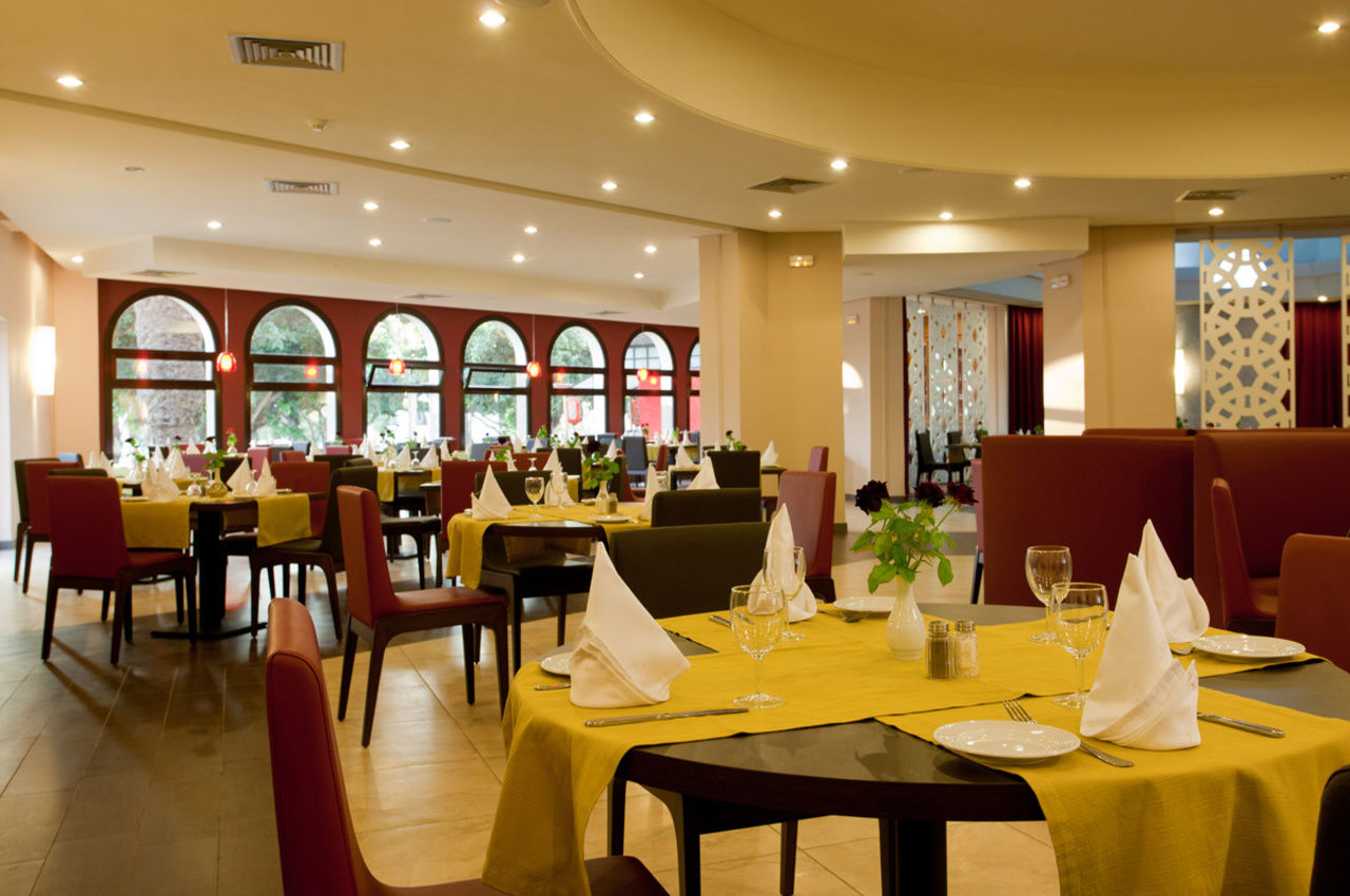 Kenzi Europa Hotel Agadir Exterior foto The restaurant
