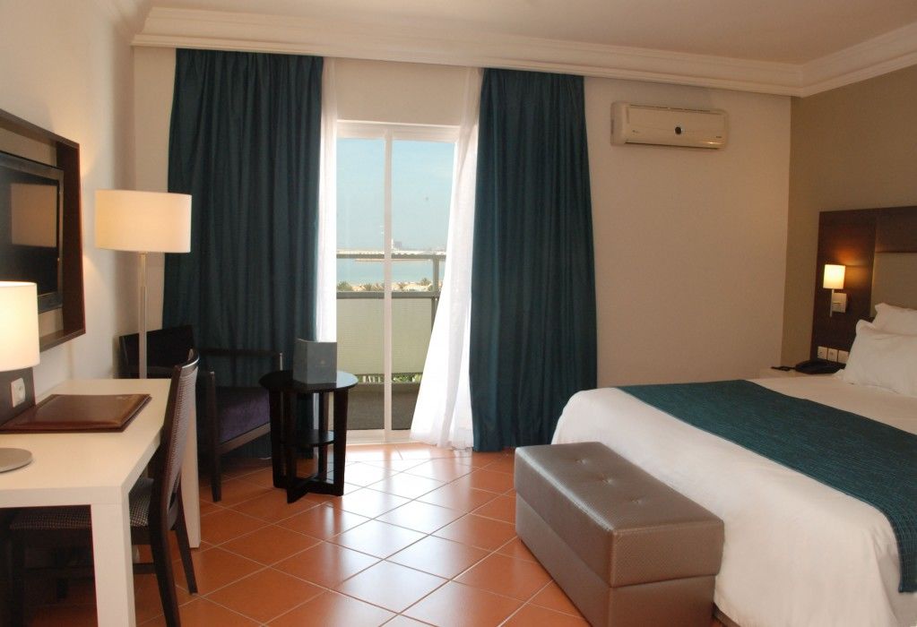 Kenzi Europa Hotel Agadir Exterior foto A room at the hotel